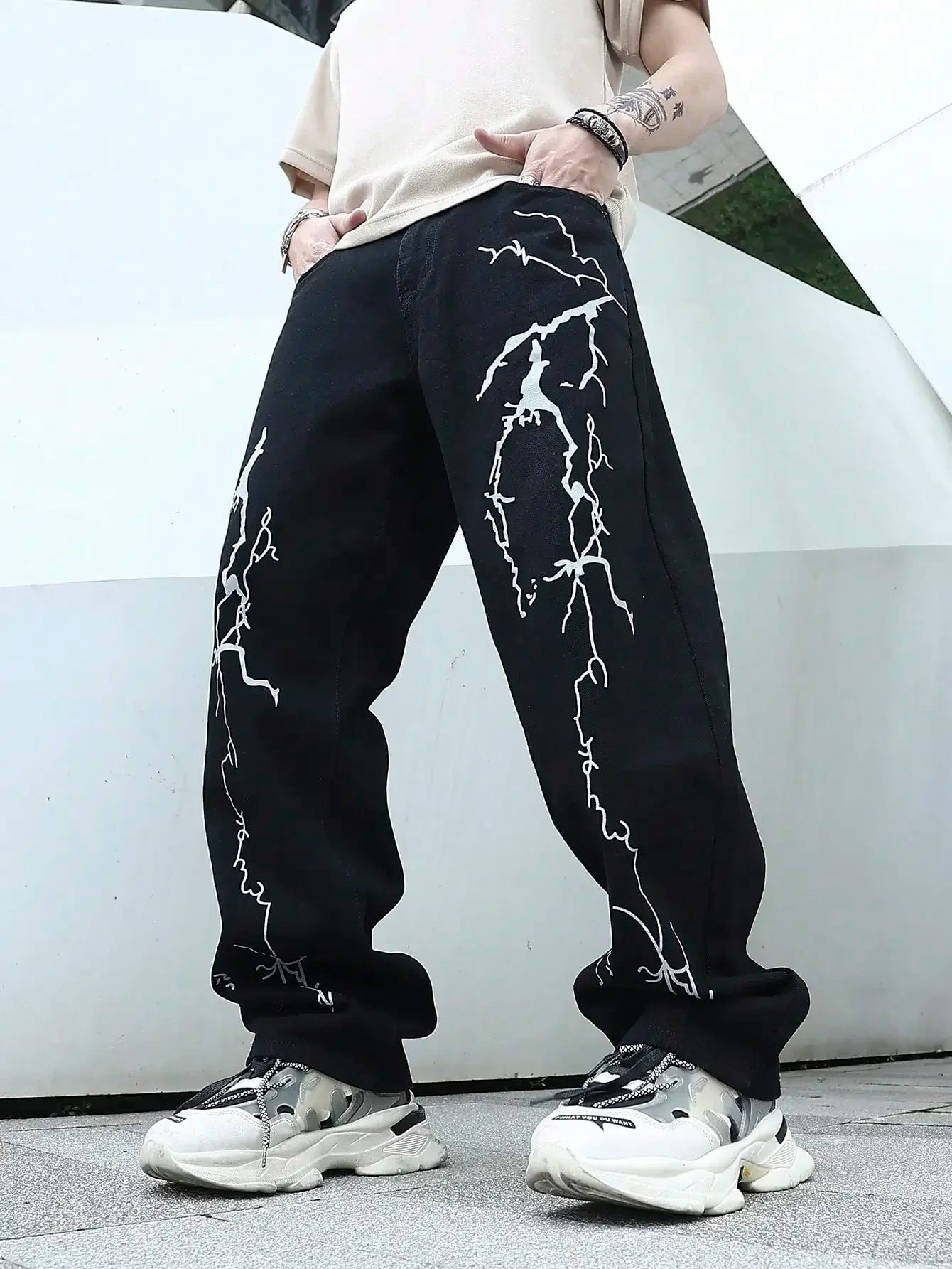 GRIND LIGHTNING Baggy Jeans